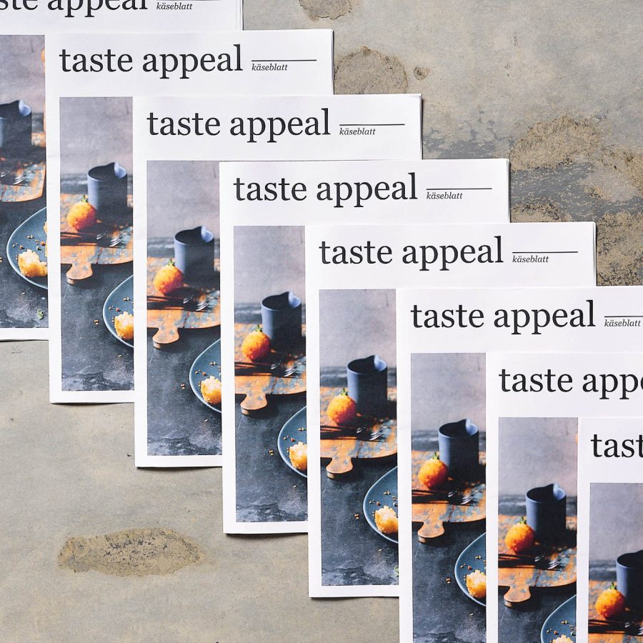 TASTE APPEAL– Ausgabe "käseblatt" Cover übereinander auf grau Steinuntergrund