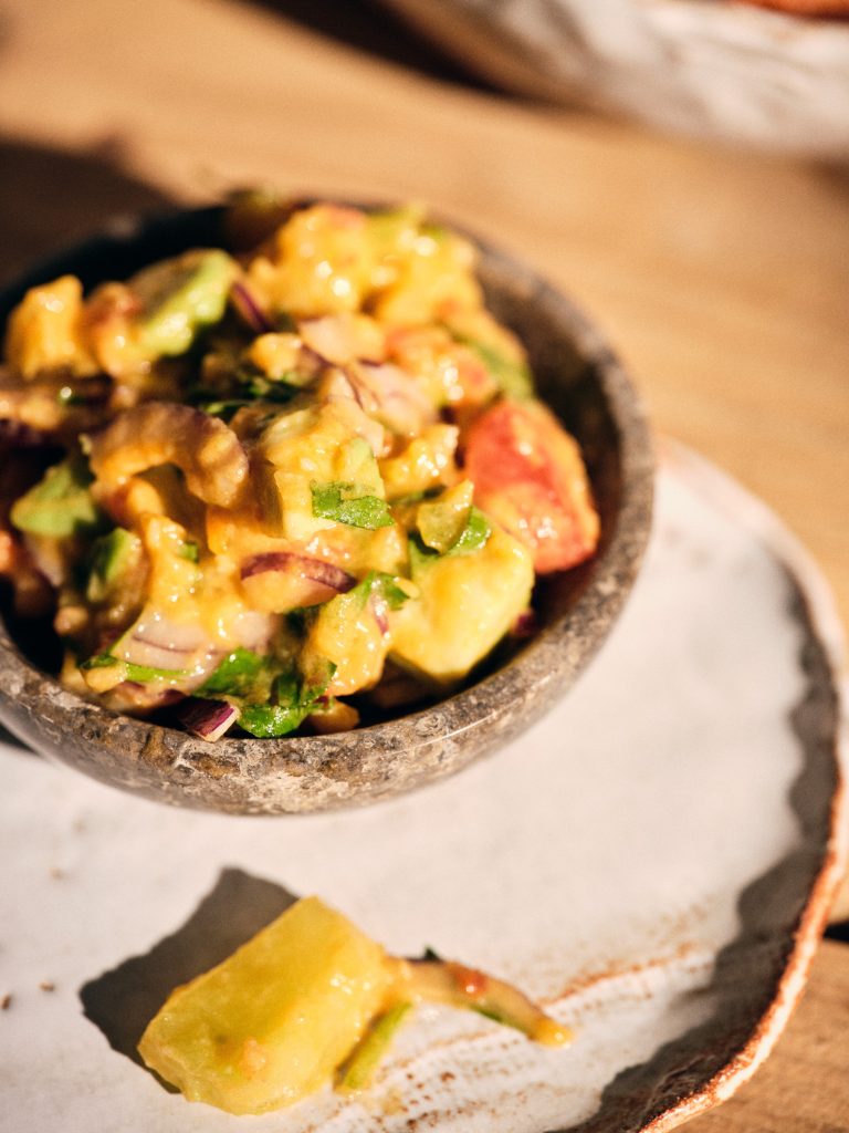 Detailaufnahme Tomaten_Avocado-Salsa